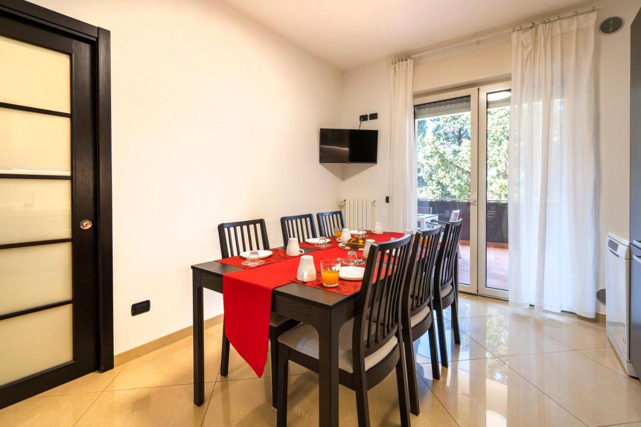 Boscoincitta Apt With Garage And Whirlpool Tub Bari Dış mekan fotoğraf